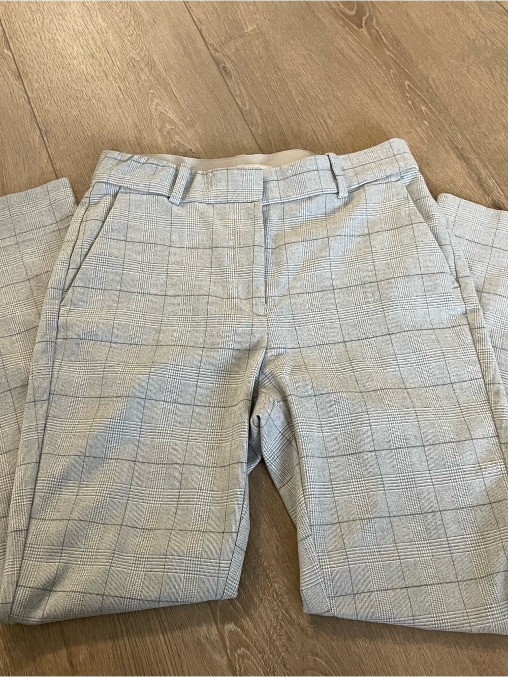 H&M Light Gray & White Checkered Dress Pants - SIZE 6